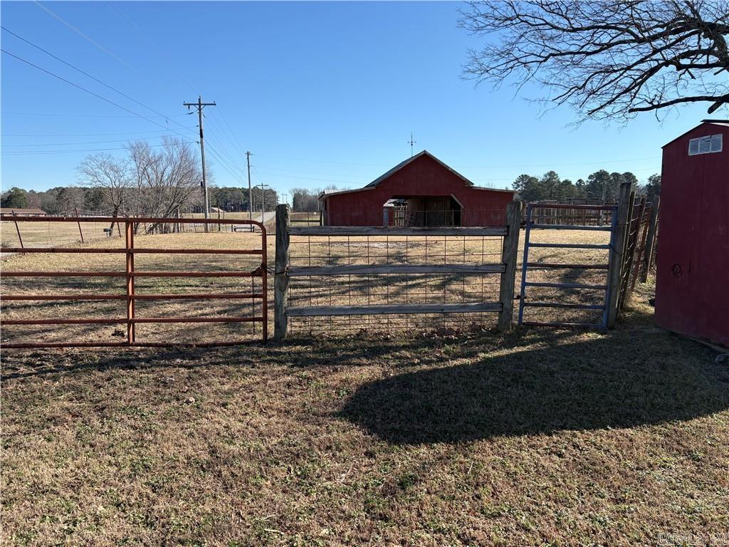 11894 Highway 359  London, AR