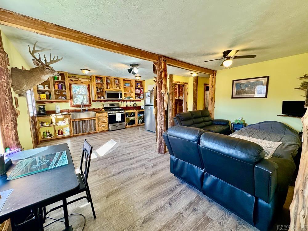 32876 14 Highway Marcella, AR 72555