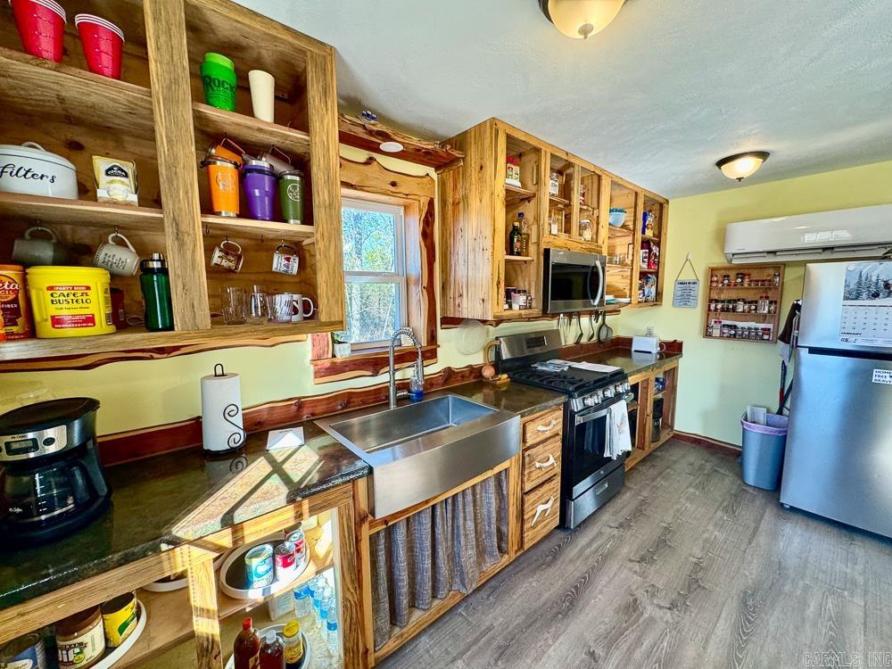 32876 14 Highway Marcella, AR 72555