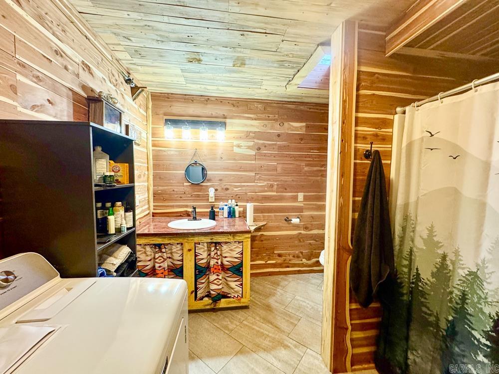 32876 14 Highway Marcella, AR 72555