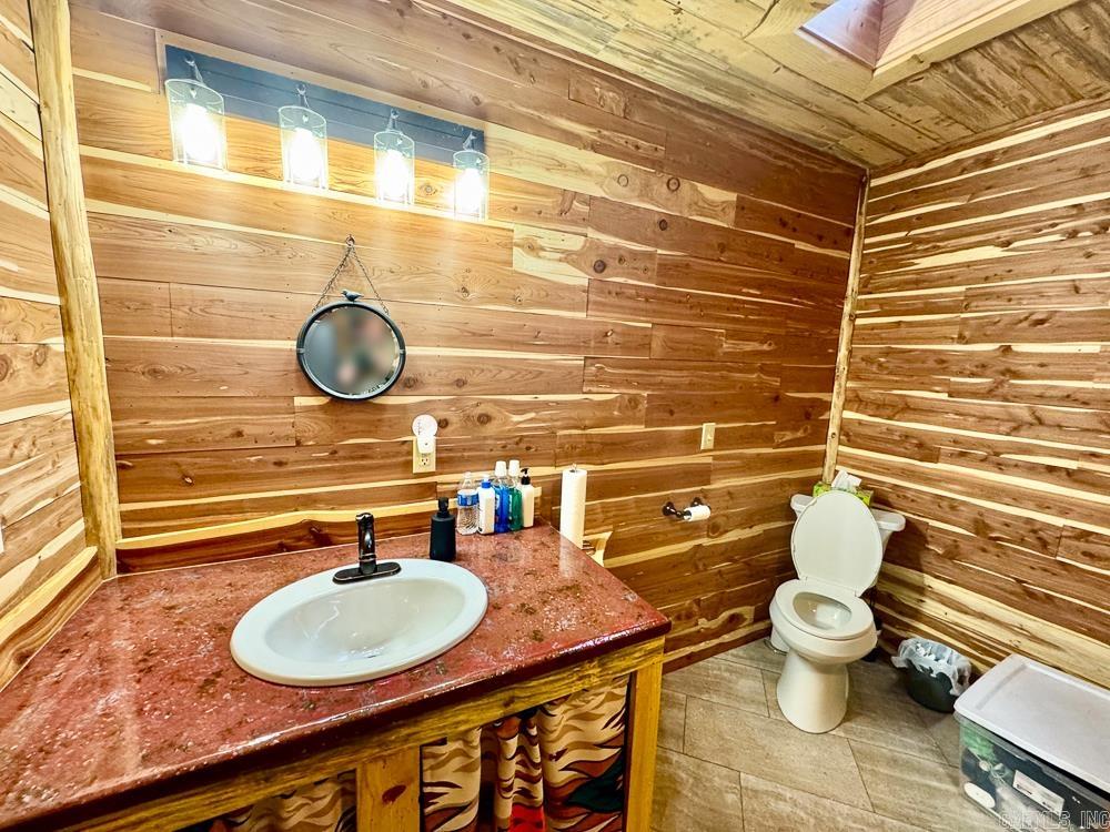 32876 14 Highway Marcella, AR 72555