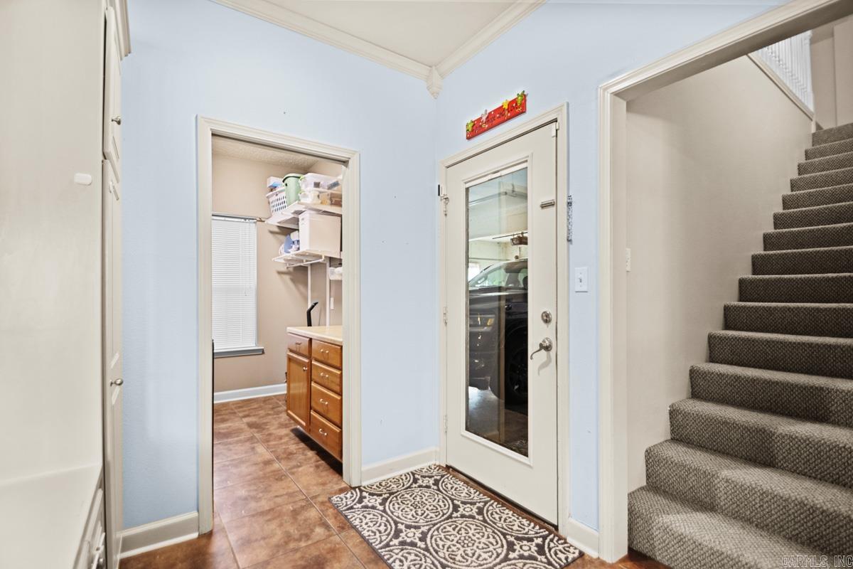 2500 E Woodson Lateral Road Hensley, AR 72065