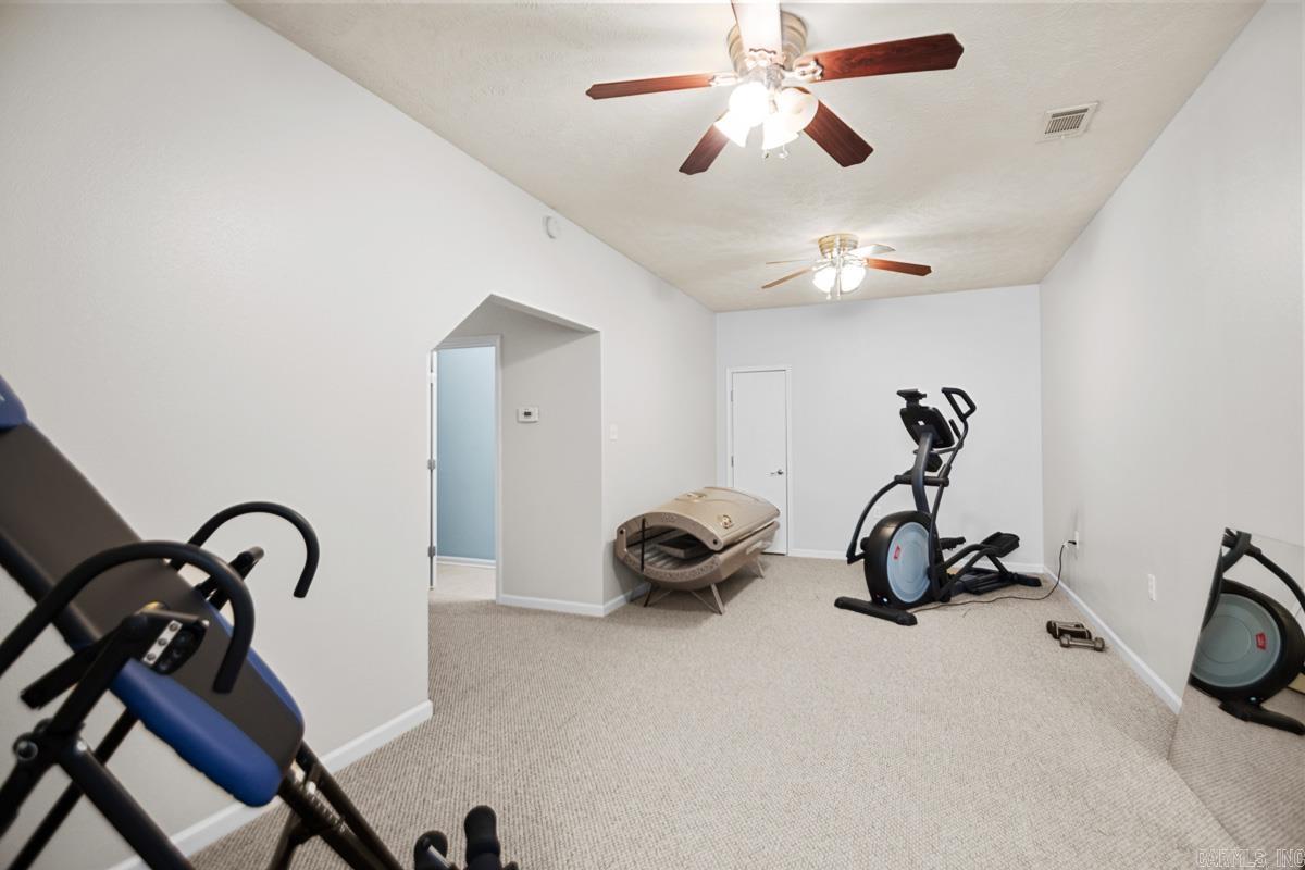 2500 E Woodson Lateral Road Hensley, AR 72065