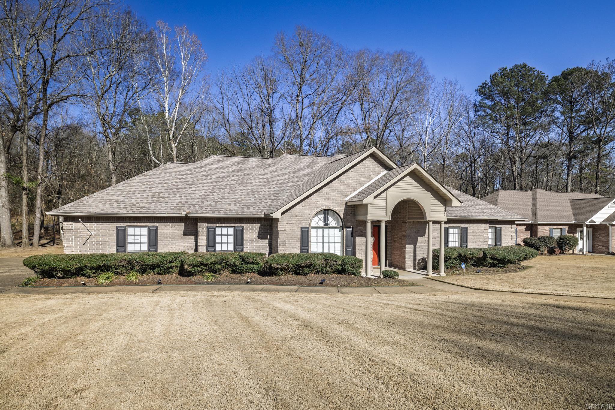 33 Timber Ridge Circle Arkadelphia, AR 71923
