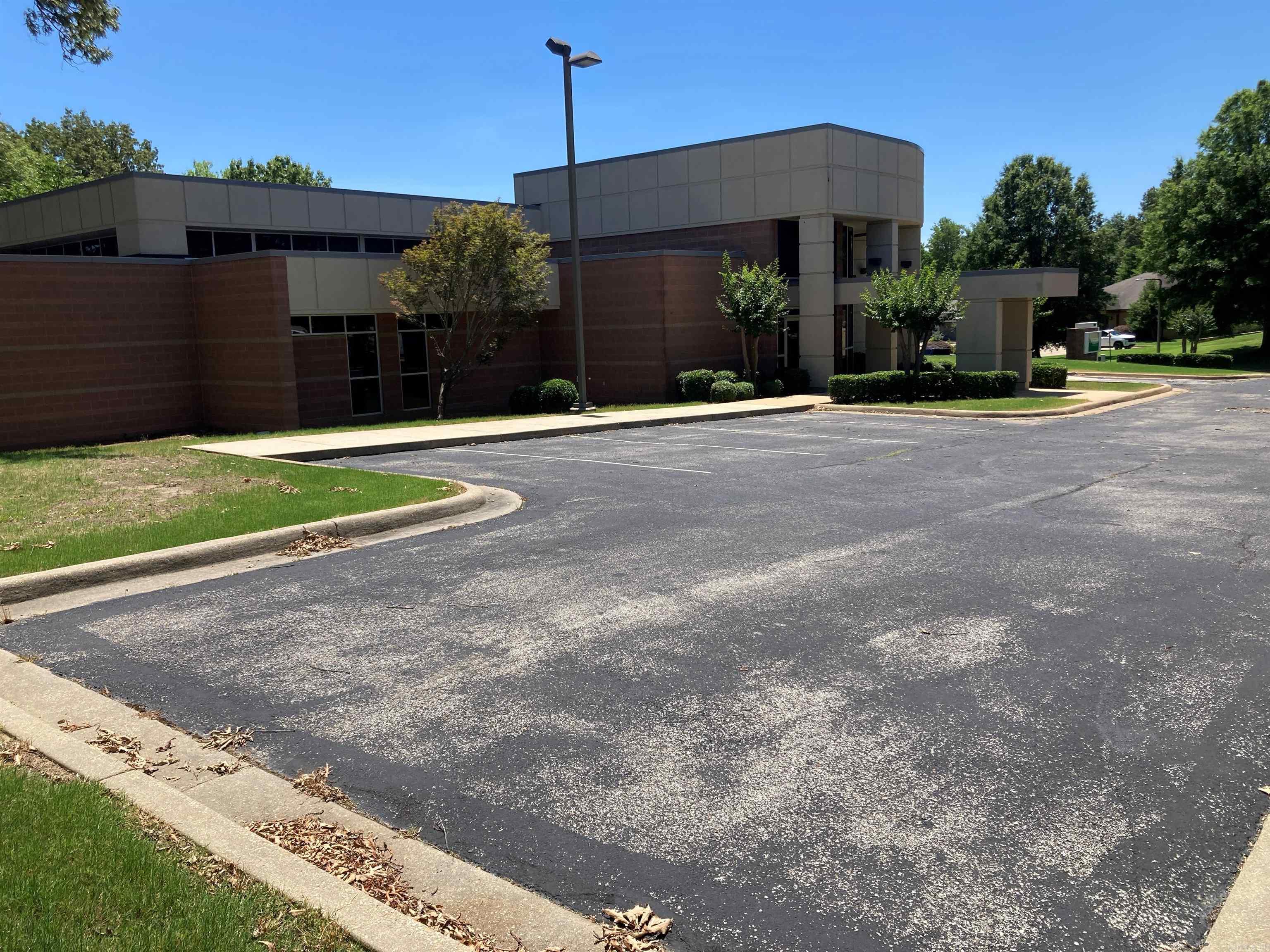 2804 Longview  Jonesboro, AR