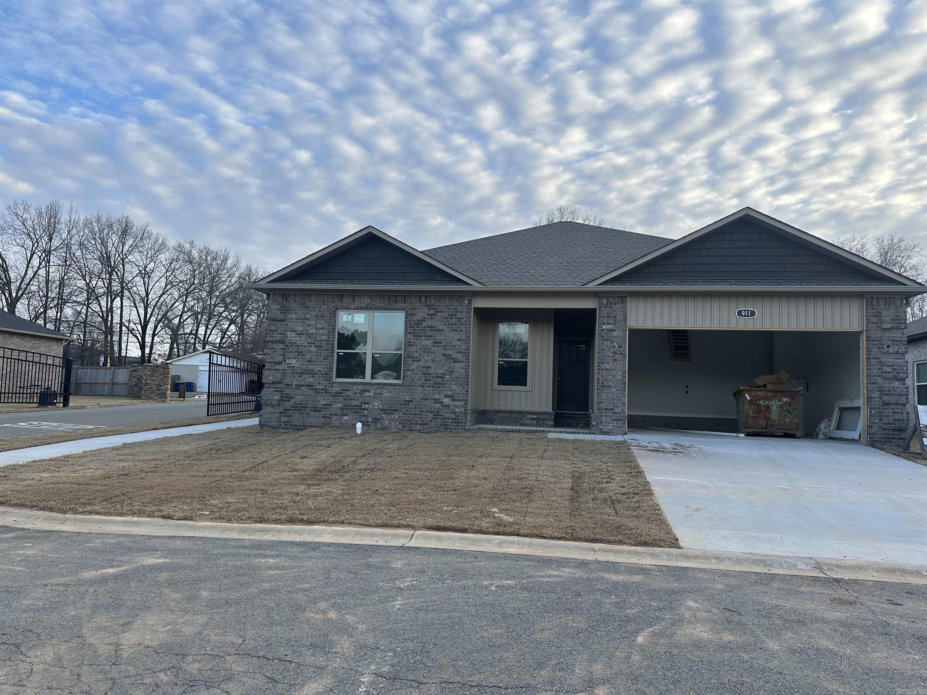 911 W Dell Vista Cove Cabot, AR 72023