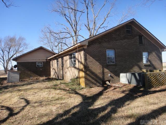 873 Hwy 86 E  De Valls Bluff, AR