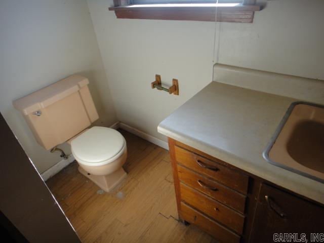 873 Hwy 86 E  De Valls Bluff, AR