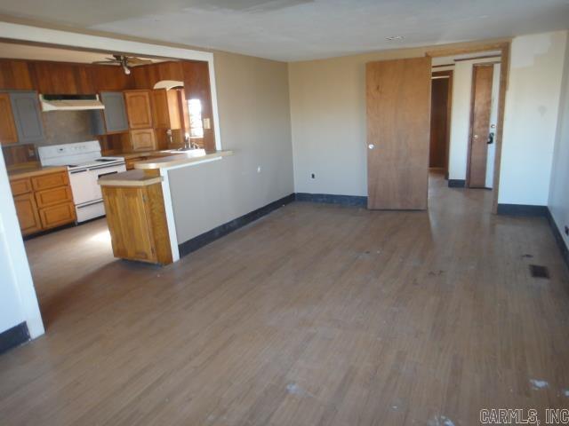 873 Hwy 86 E  De Valls Bluff, AR