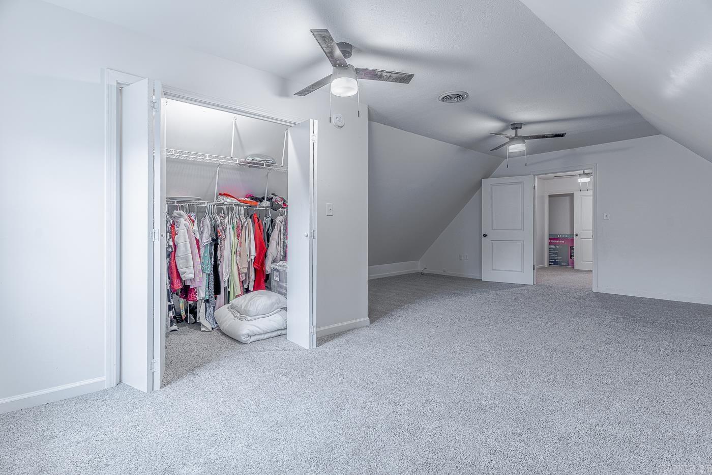 2204 Williamsburg Dr Jonesboro, AR 72404