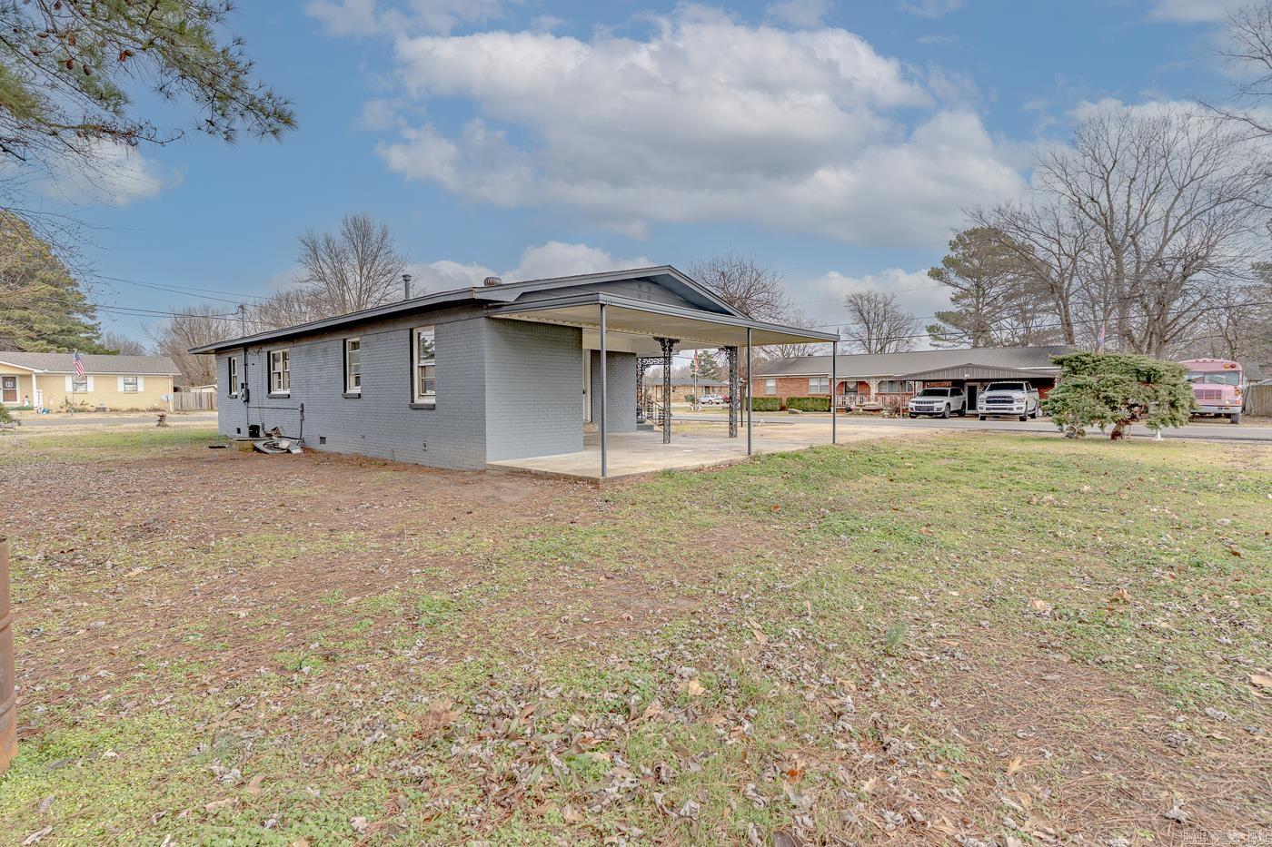 100 S 13th Ave  Paragould, AR