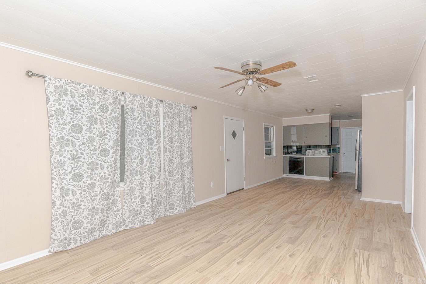 100 S 13th Ave  Paragould, AR