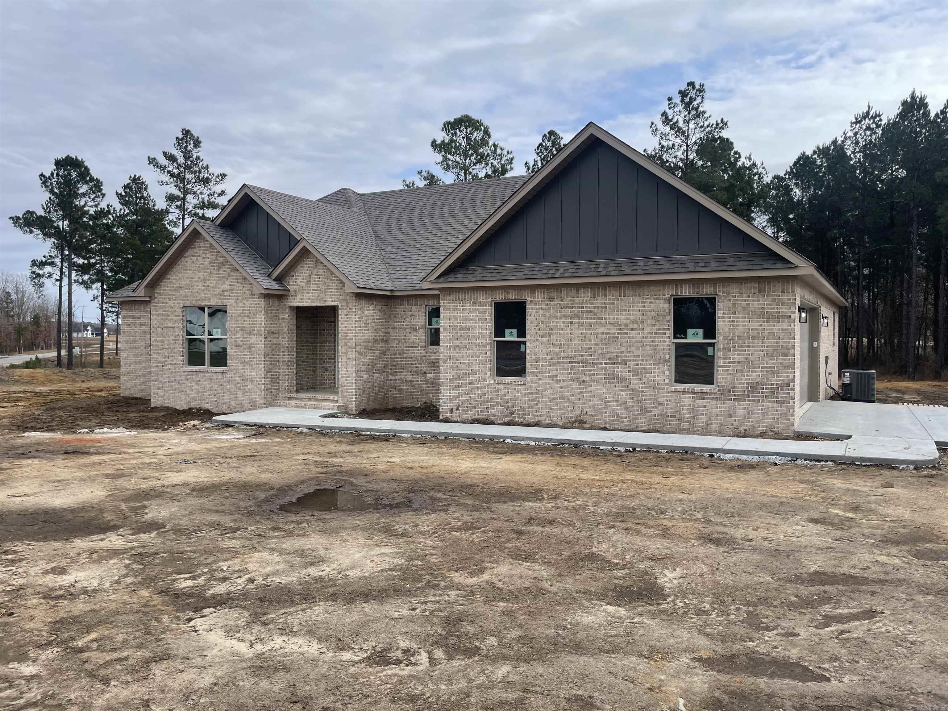 75 Grant 84 Road Sheridan, AR 72150