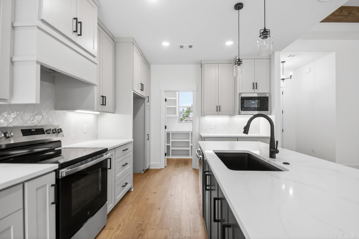 75 Grant 84 Road Sheridan, AR 72150