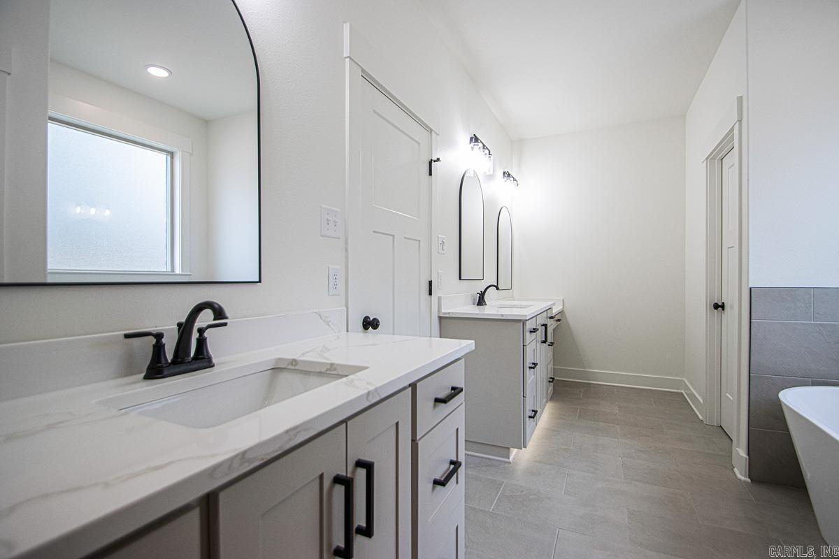 75 Grant 84 Road Sheridan, AR 72150