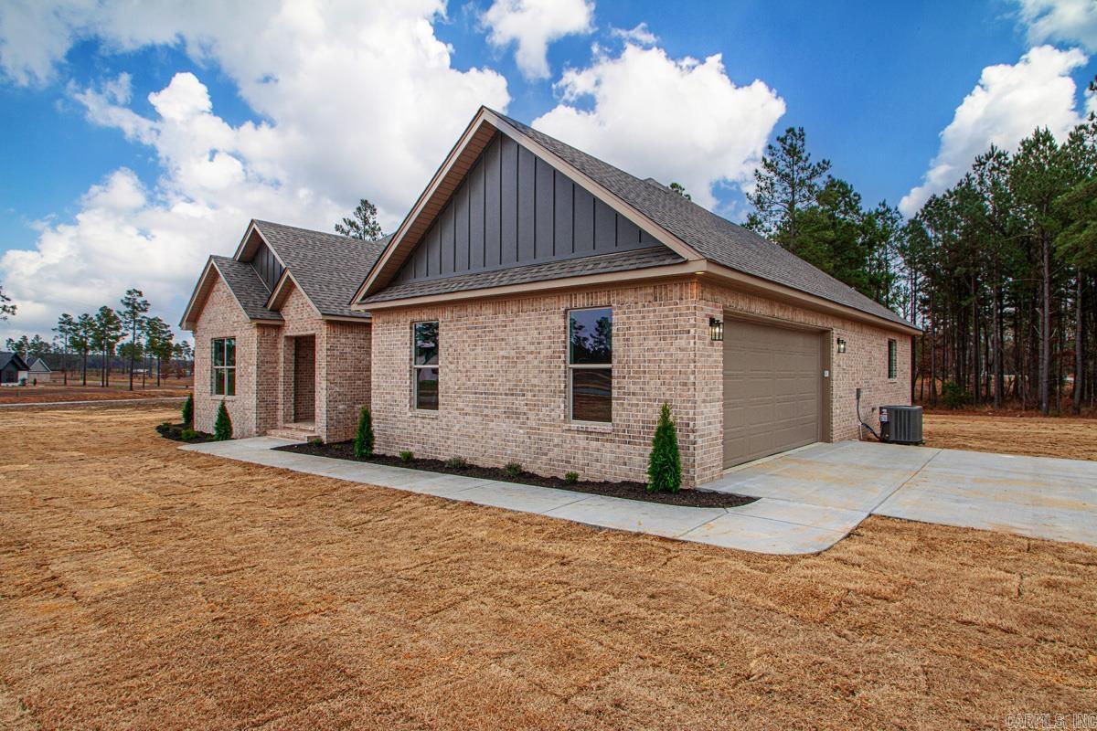 75 Grant 84 Road Sheridan, AR 72150