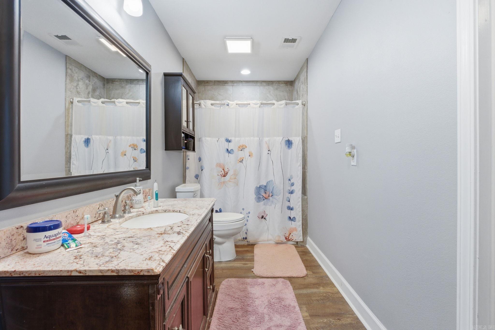 5704 Valentine Rd  North Little Rock, AR