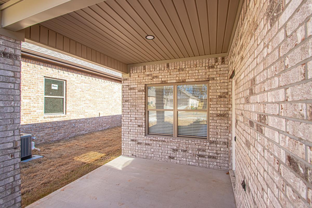 13420 Teton Drive Little Rock, AR 72201