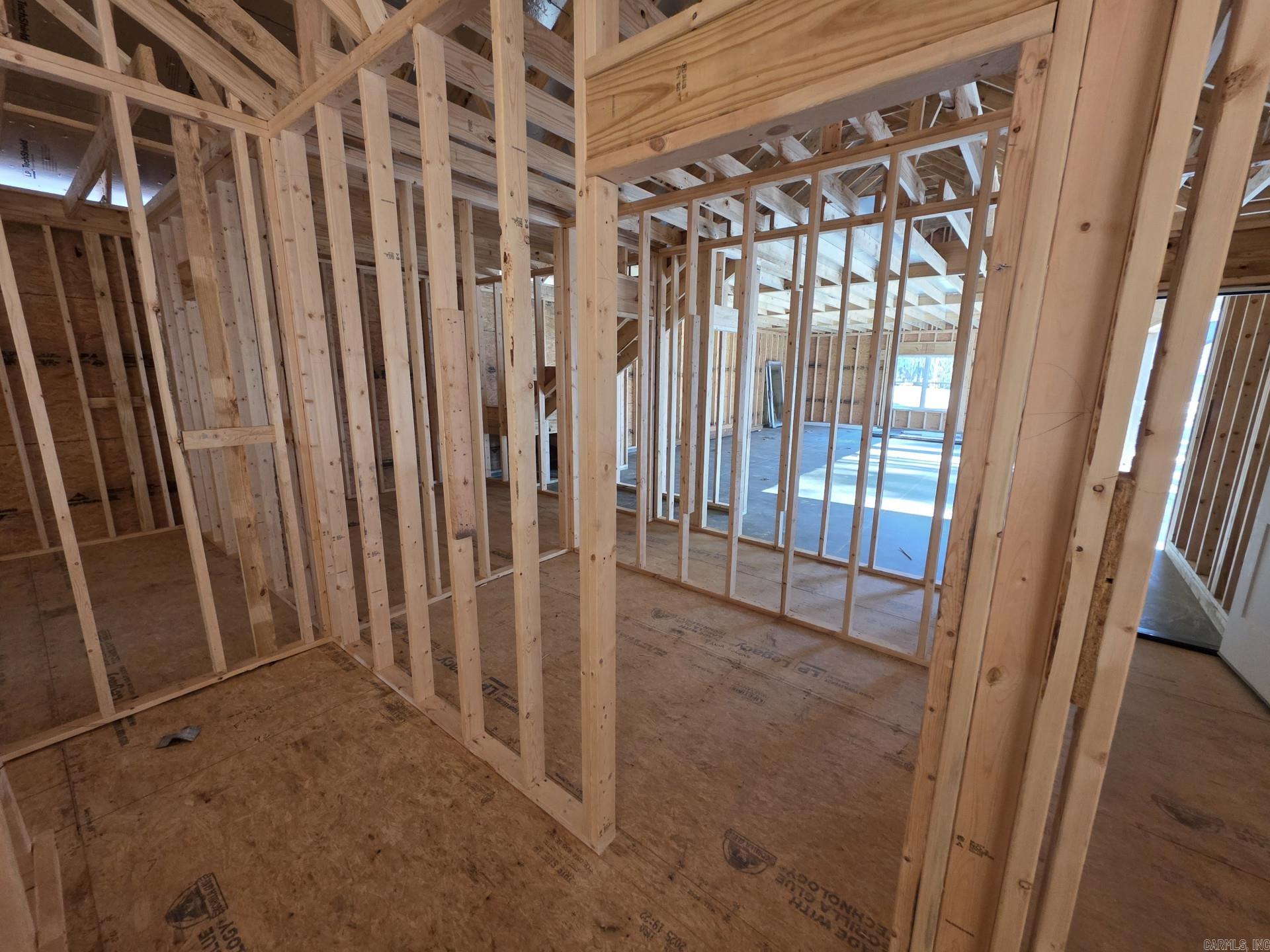 6 Ideal Hot Springs Village, AR 71909