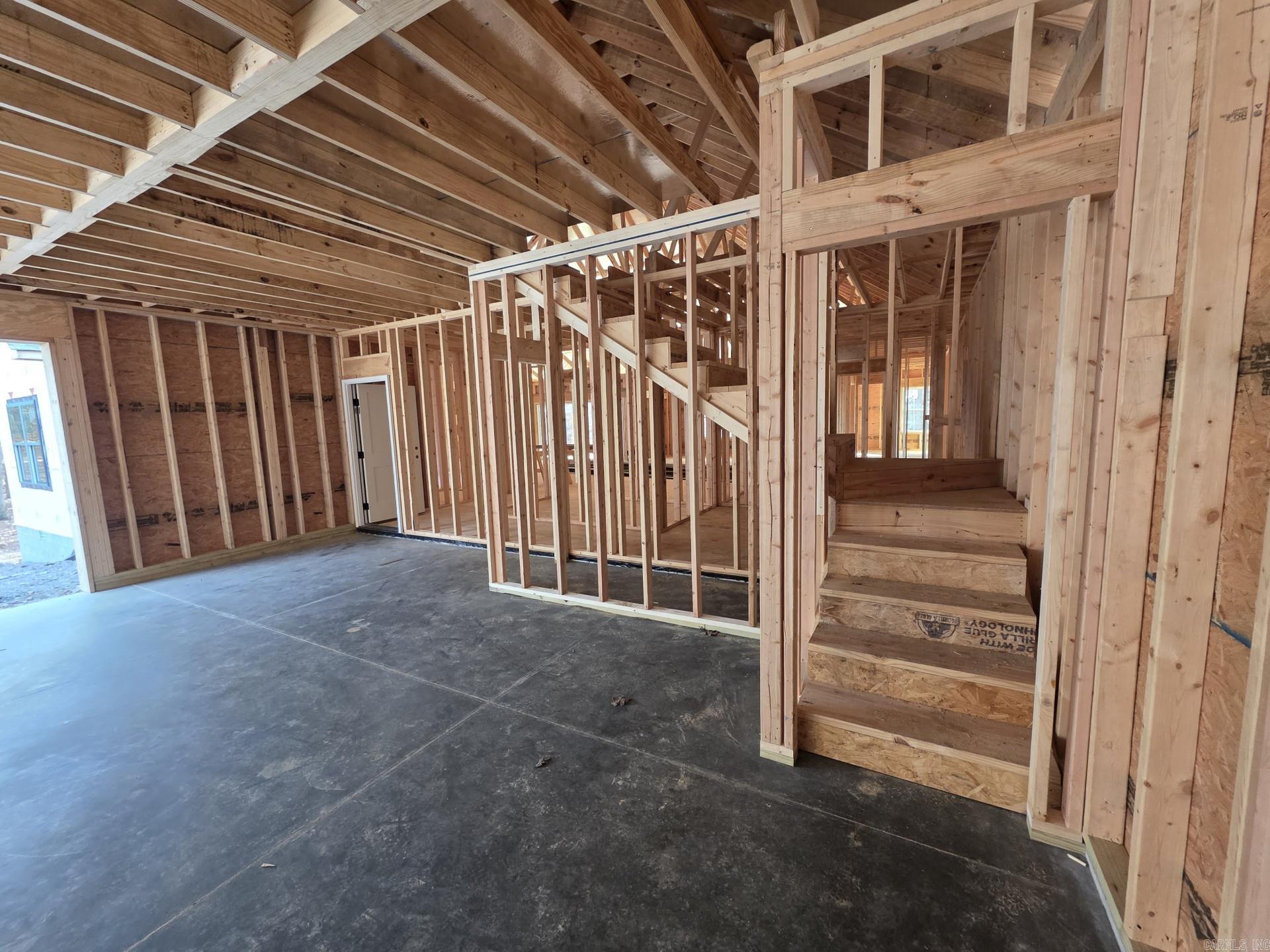 6 Ideal Hot Springs Village, AR 71909