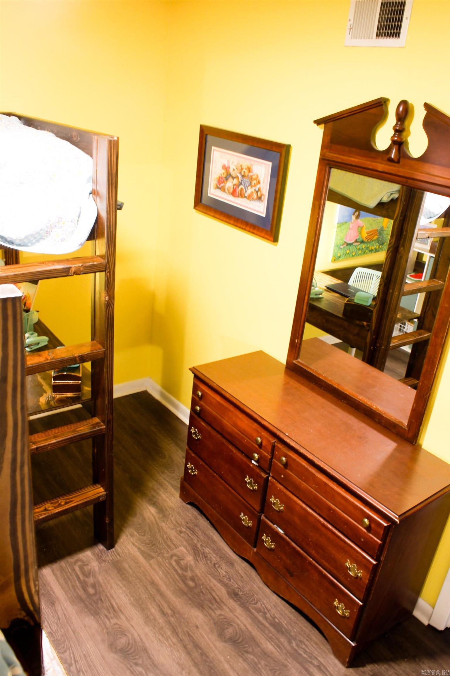 9 Weaver Street Vilonia, AR 72173