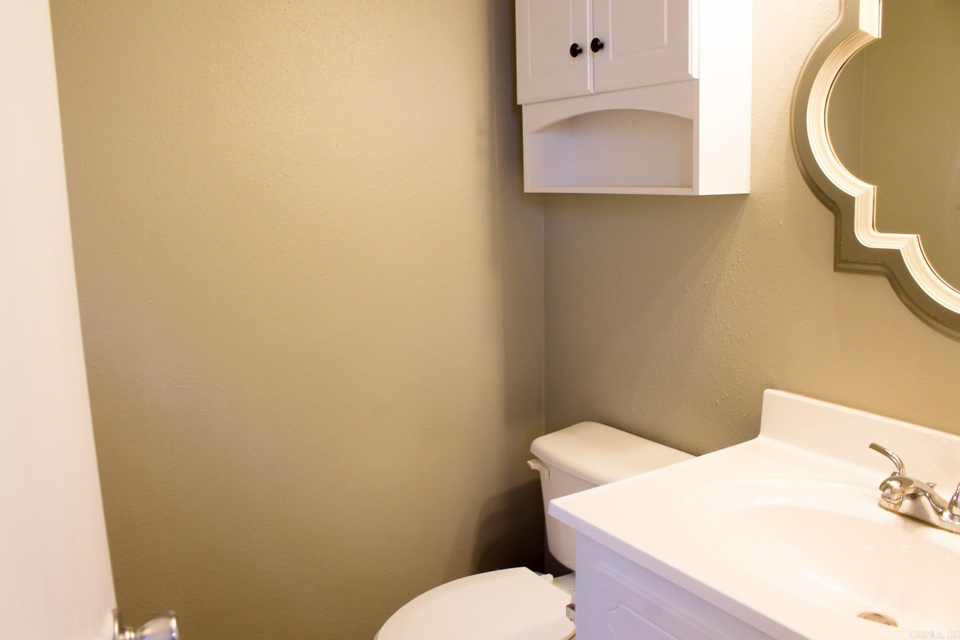 9 Weaver Street Vilonia, AR 72173