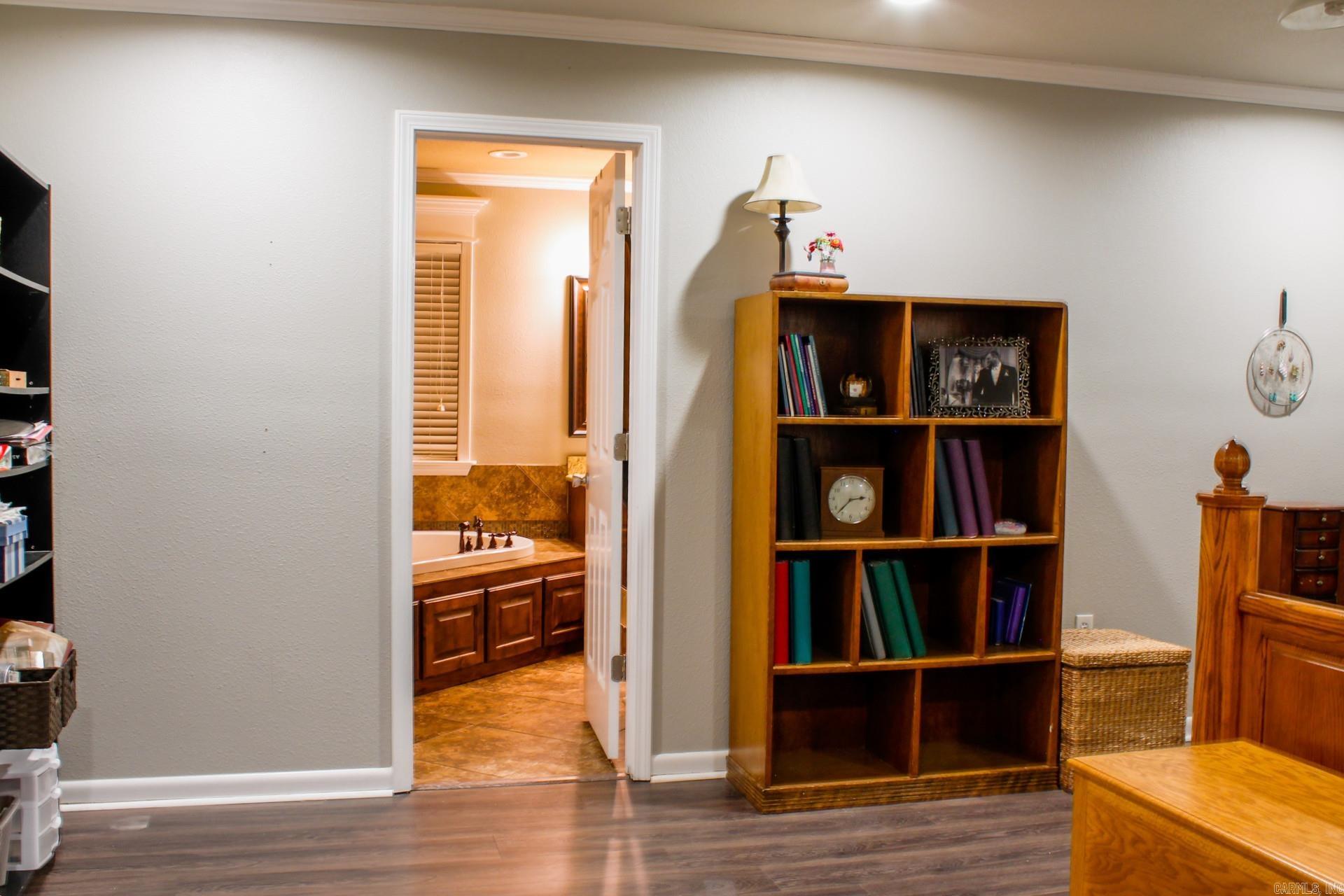 9 Weaver Street Vilonia, AR 72173