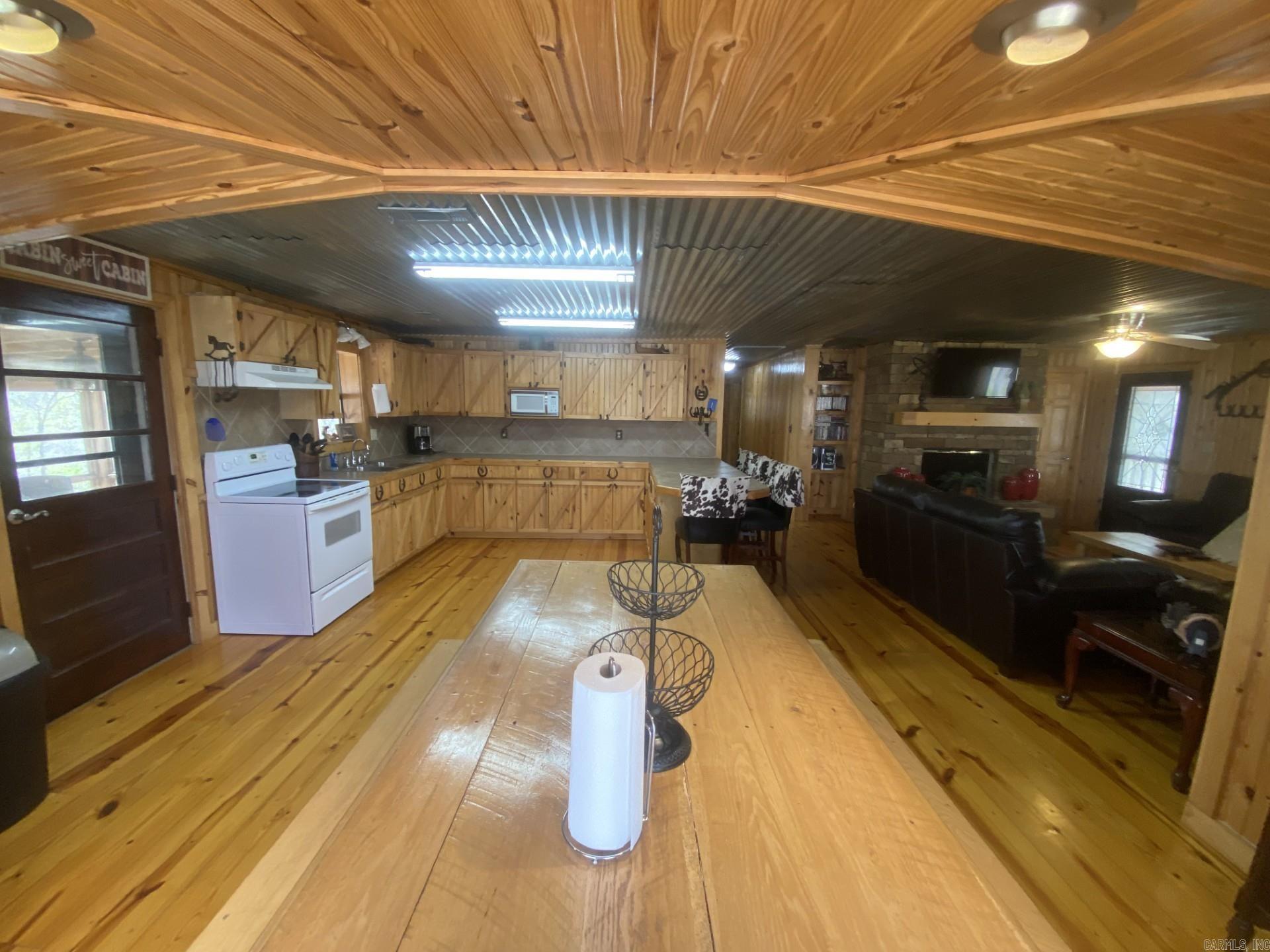 237 Pride and Joy Lane  Saint Joe, AR