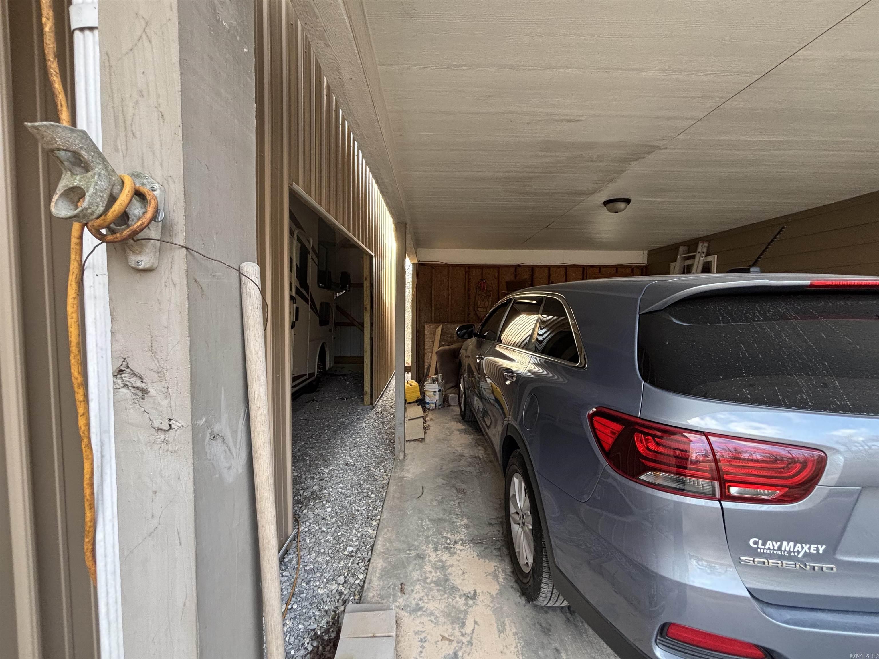 199 Madison 1271 Huntsville, AR 72740