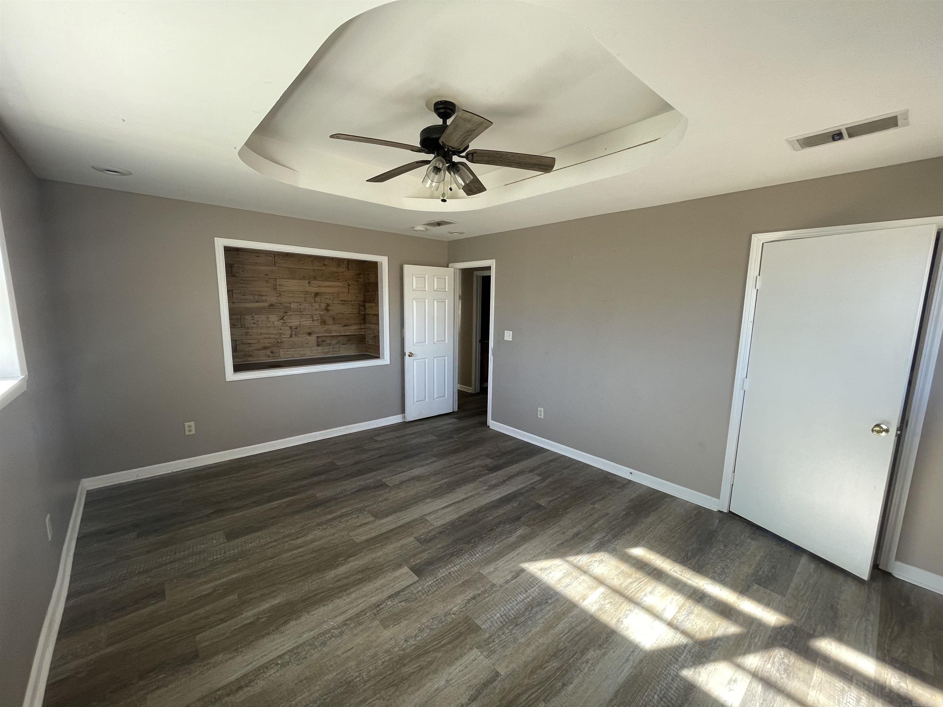 428 E 4th  Lonoke, AR