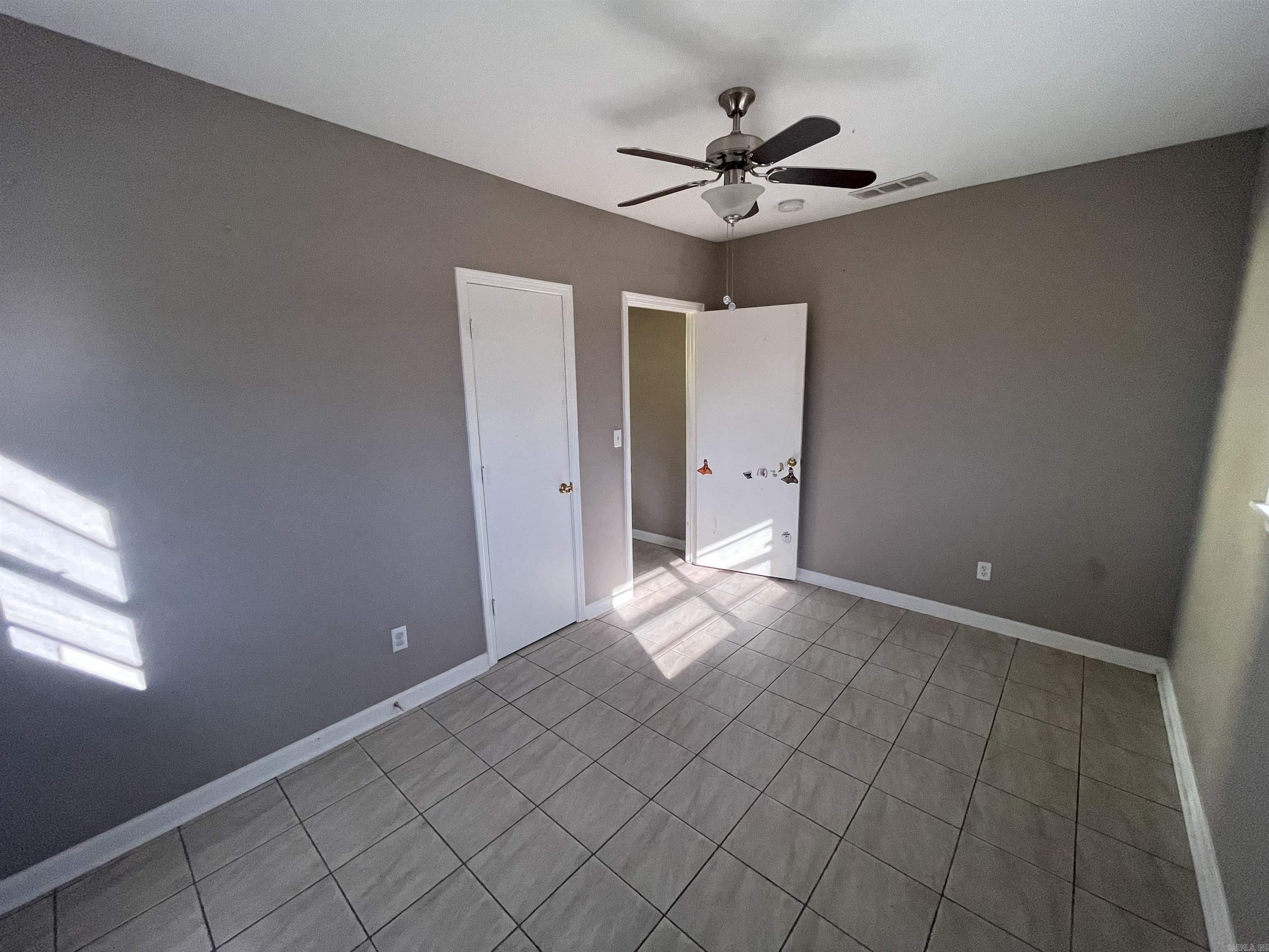 428 E 4th  Lonoke, AR