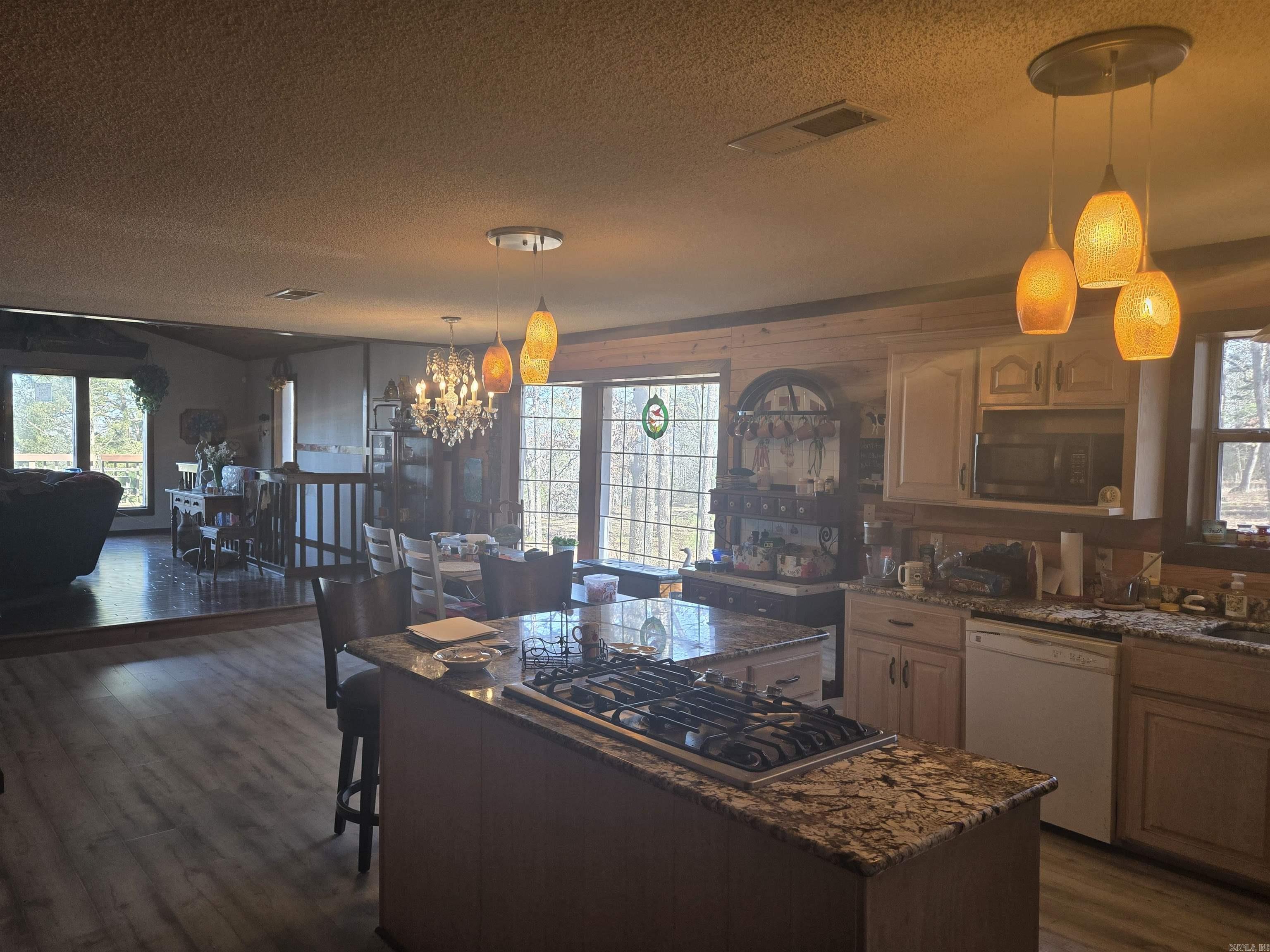 175 Melgie Ridge Rd Drasco, AR 72530