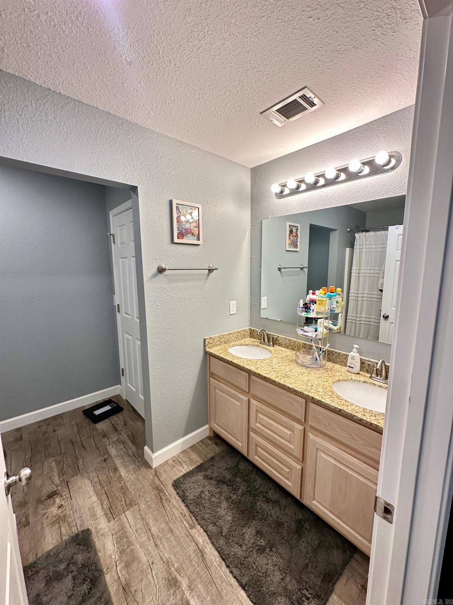 130 County Road 1711 London, AR 72847