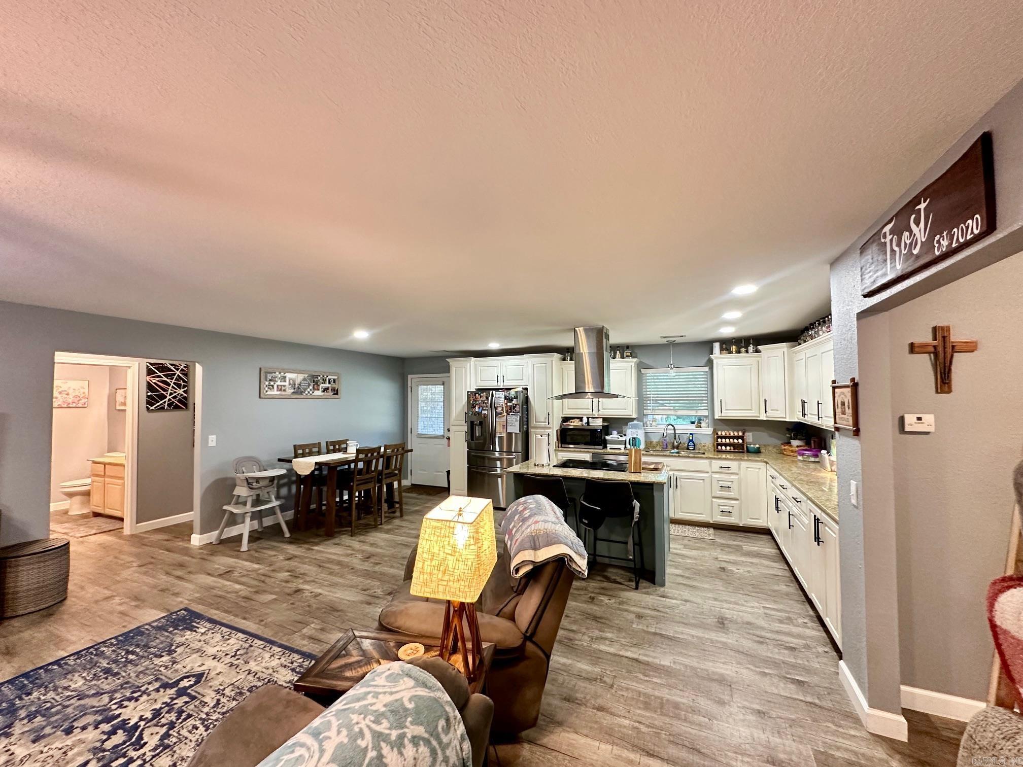 130 County Road 1711 London, AR 72847