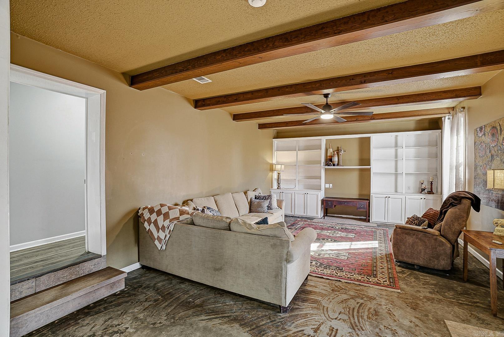 403 Rosewood Dr Paragould, AR 72450