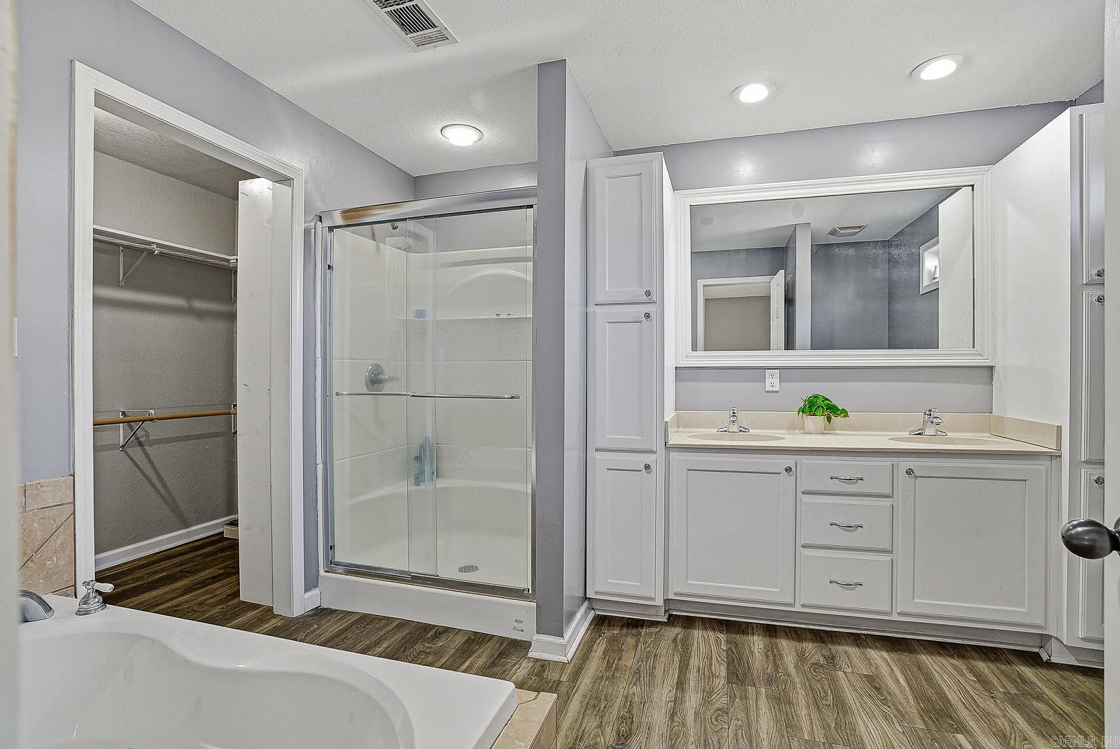 403 Rosewood Dr Paragould, AR 72450