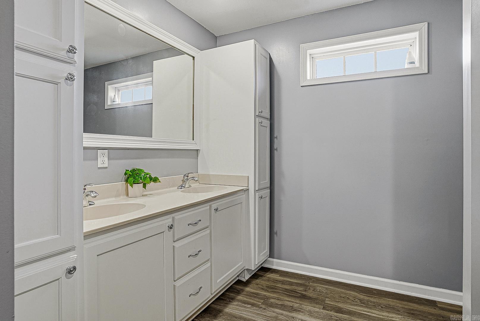 403 Rosewood Dr Paragould, AR 72450