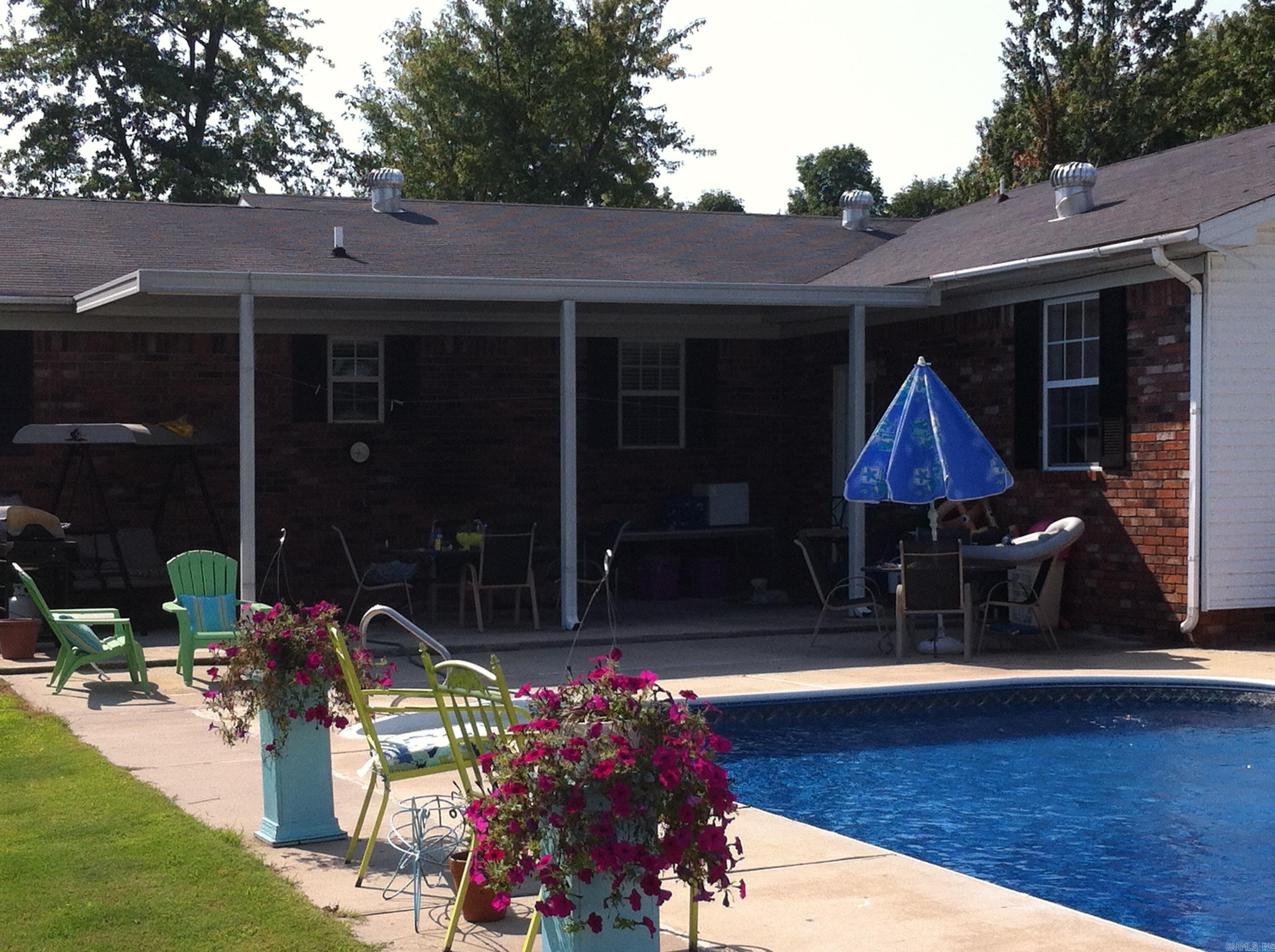 403 Rosewood Dr Paragould, AR 72450