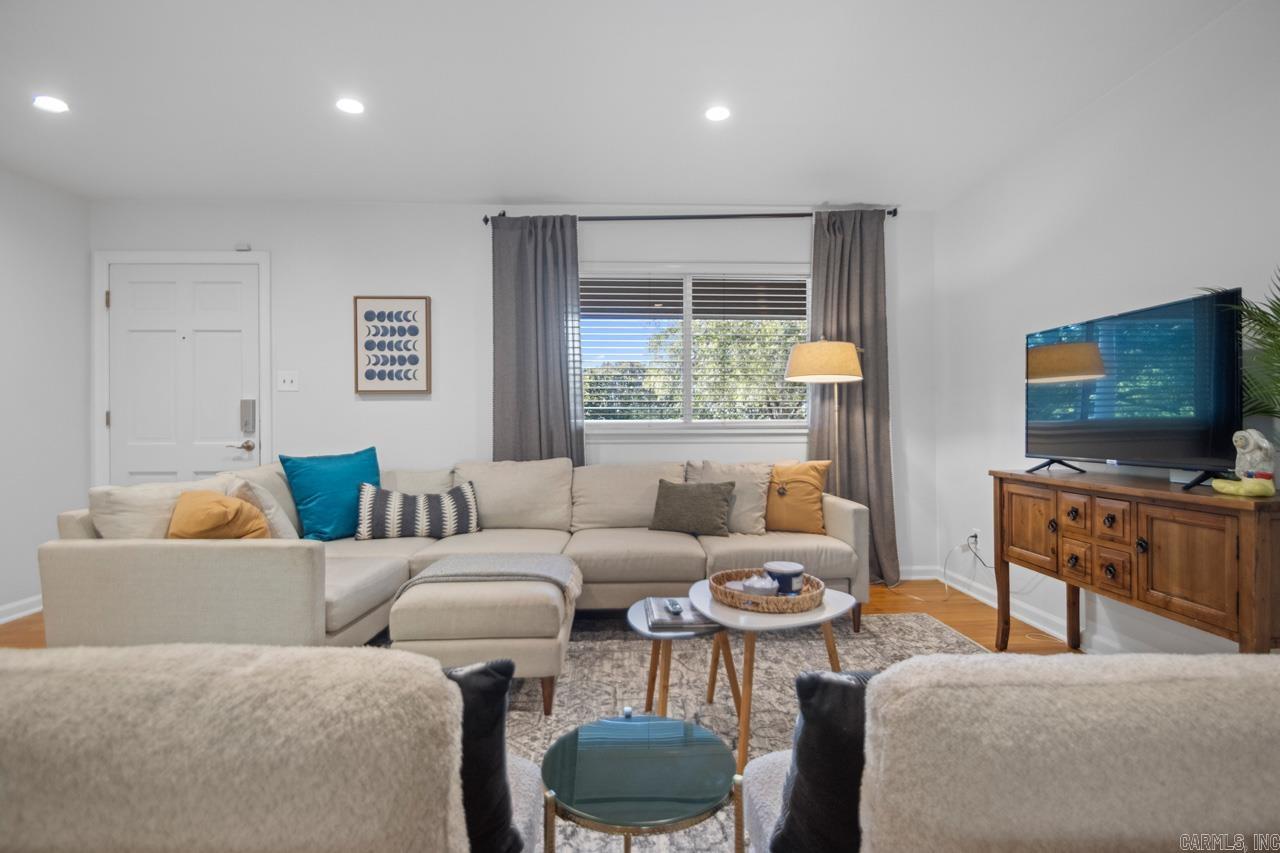 7001 Blue Bird  Little Rock, AR