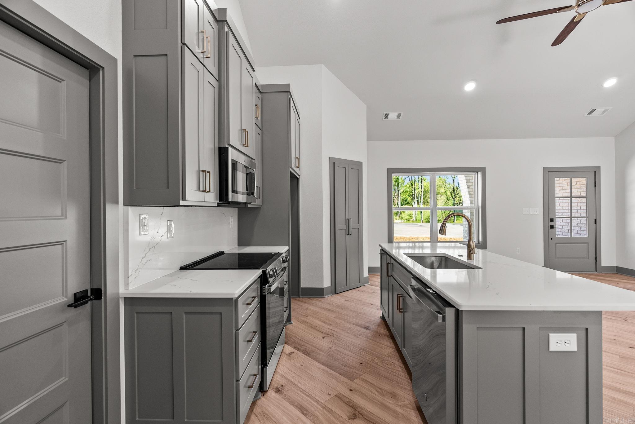 75 Turkey Roost Drive Greenbrier, AR 72058