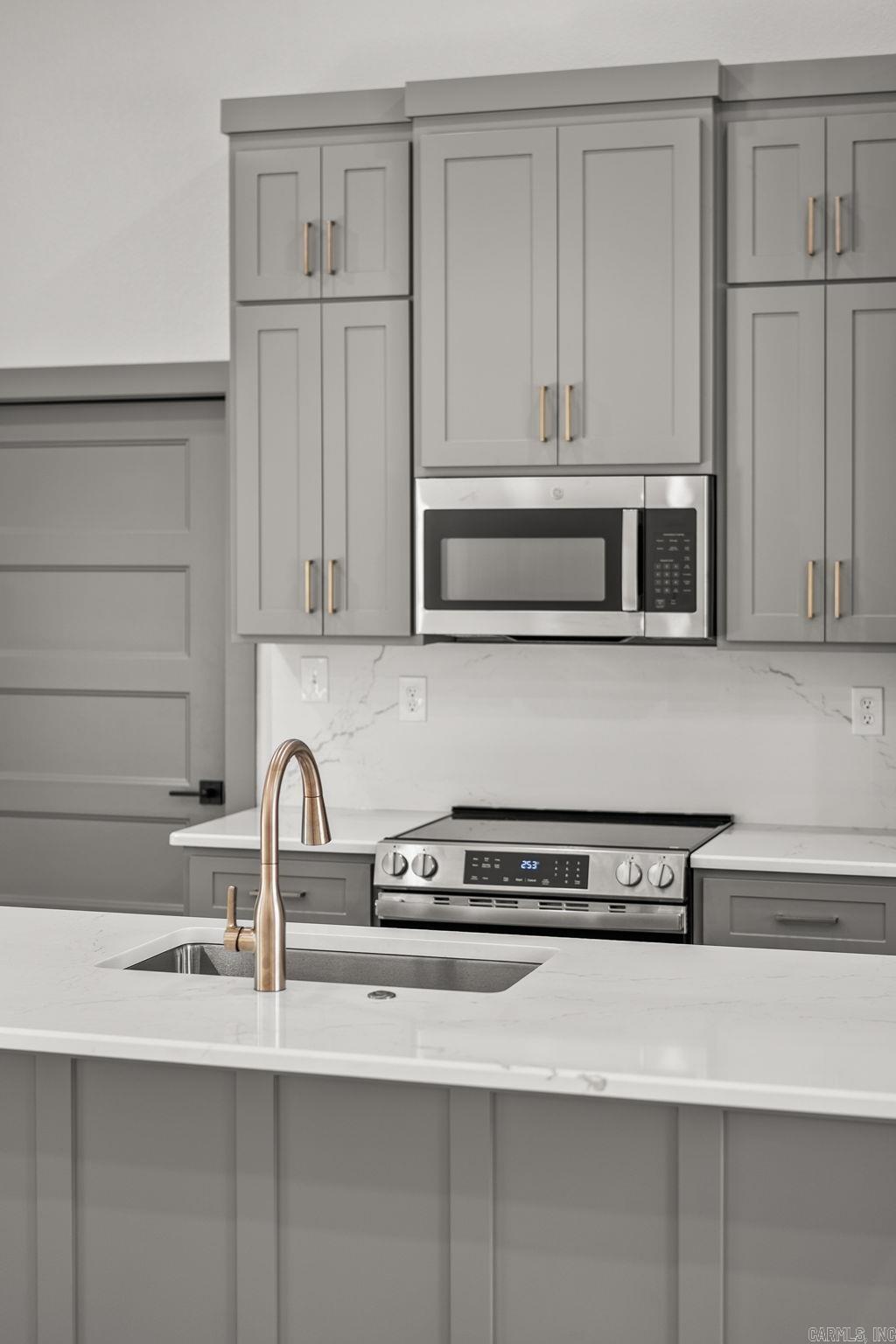 75 Turkey Roost Drive Greenbrier, AR 72058