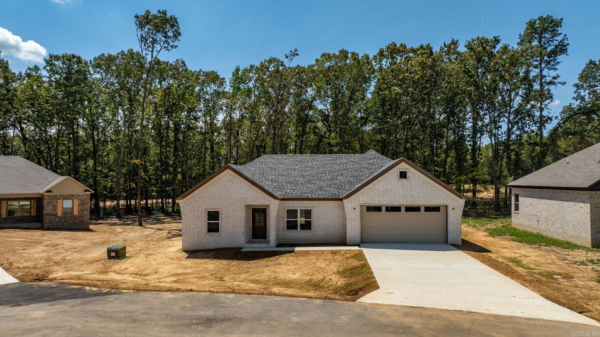 75 Turkey Roost Drive Greenbrier, AR 72058