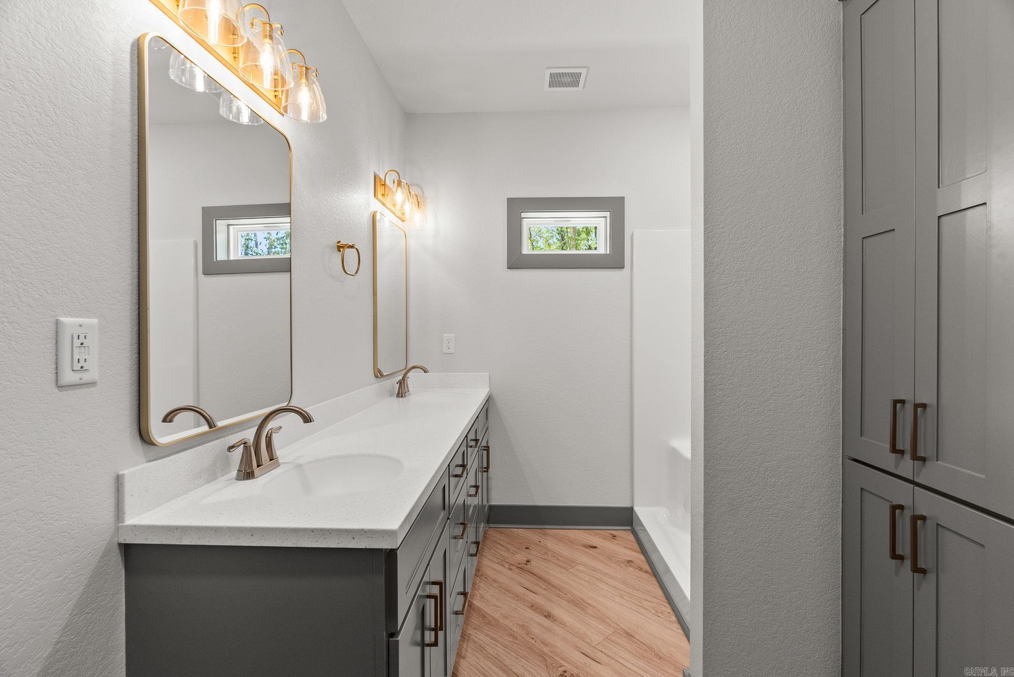 75 Turkey Roost Drive Greenbrier, AR 72058