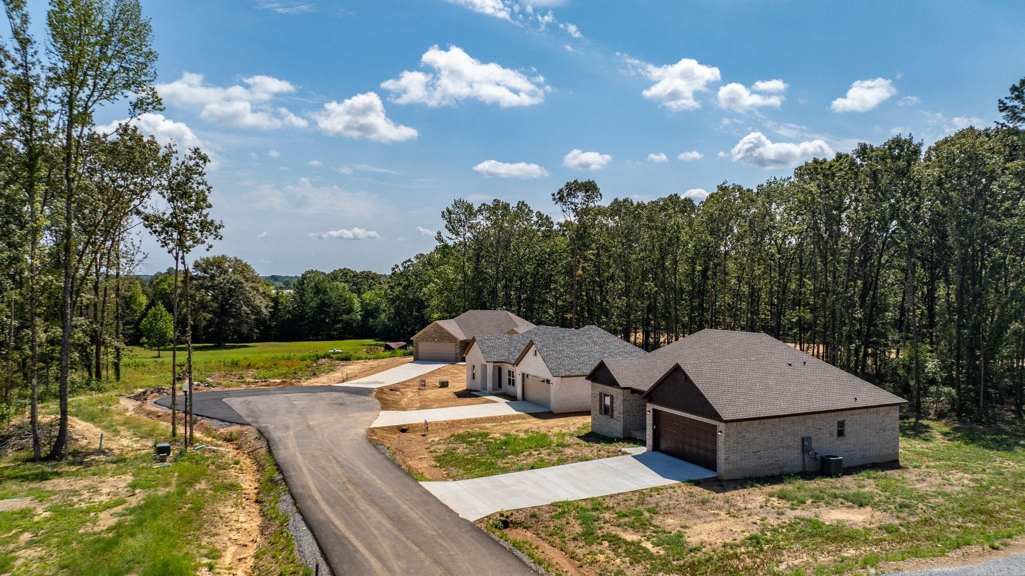 75 Turkey Roost Drive Greenbrier, AR 72058