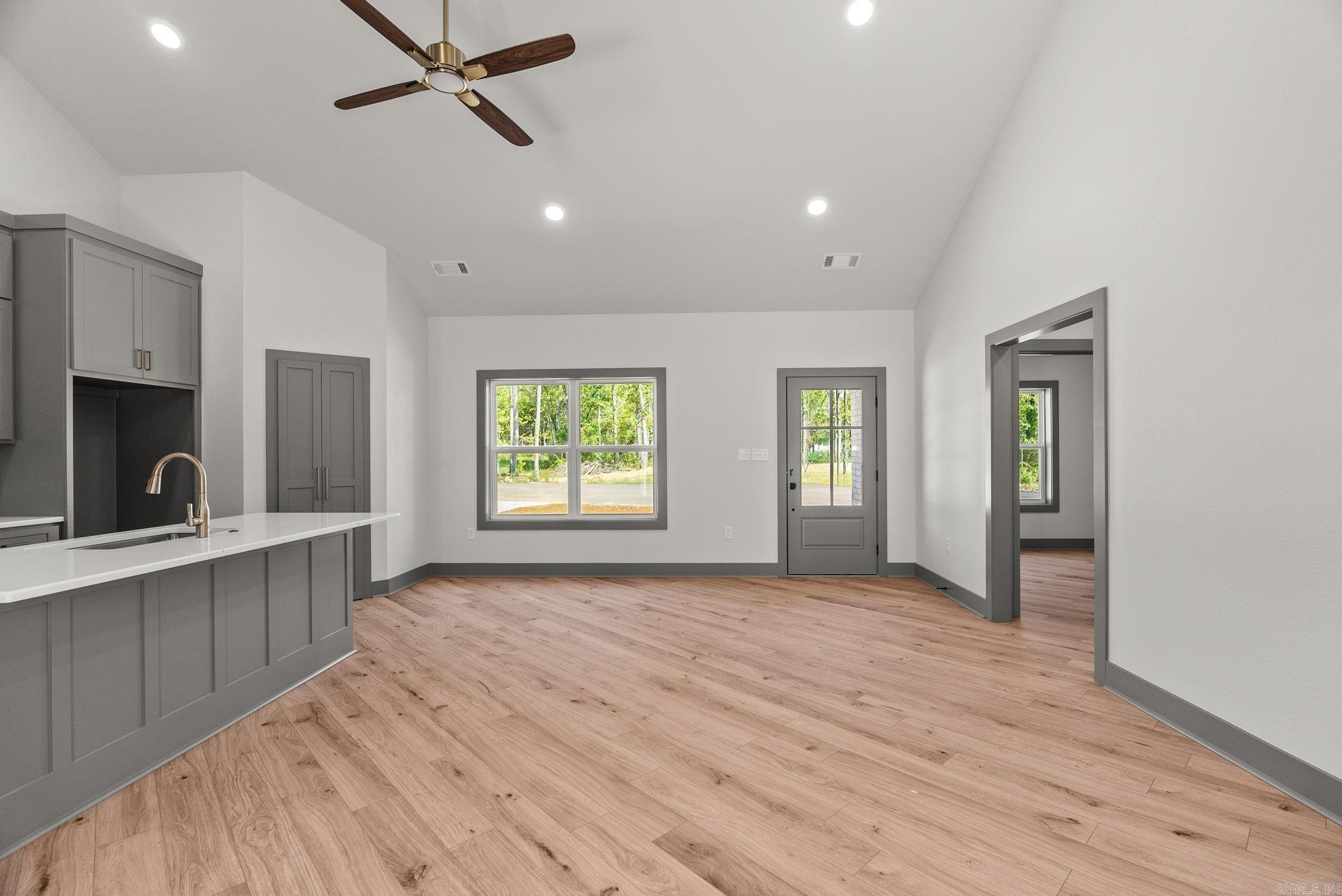 75 Turkey Roost Drive Greenbrier, AR 72058