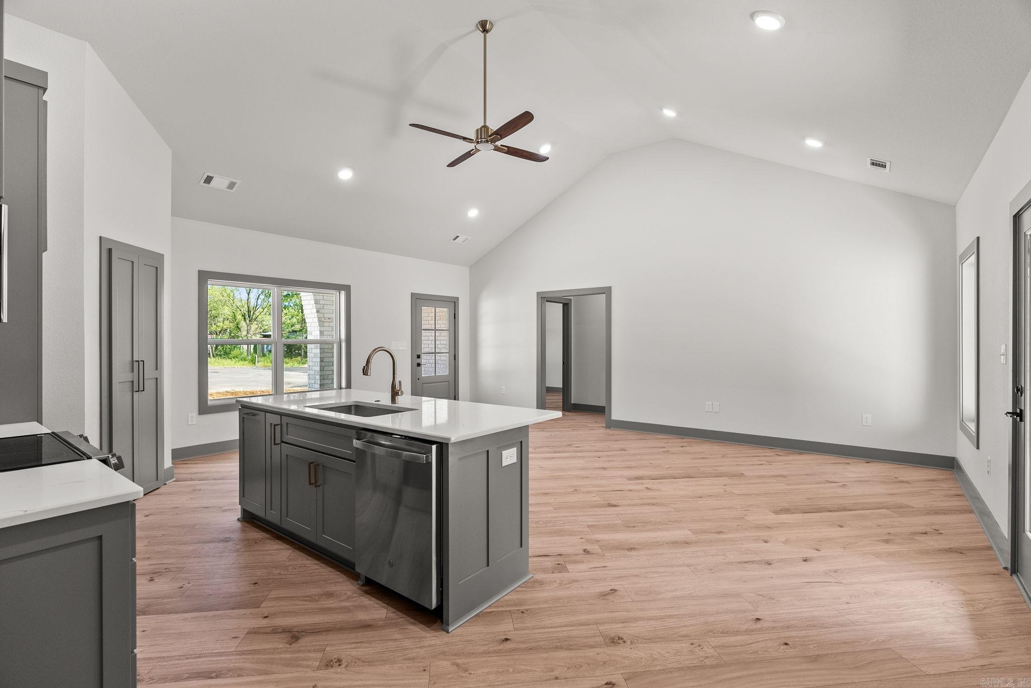 75 Turkey Roost Drive Greenbrier, AR 72058