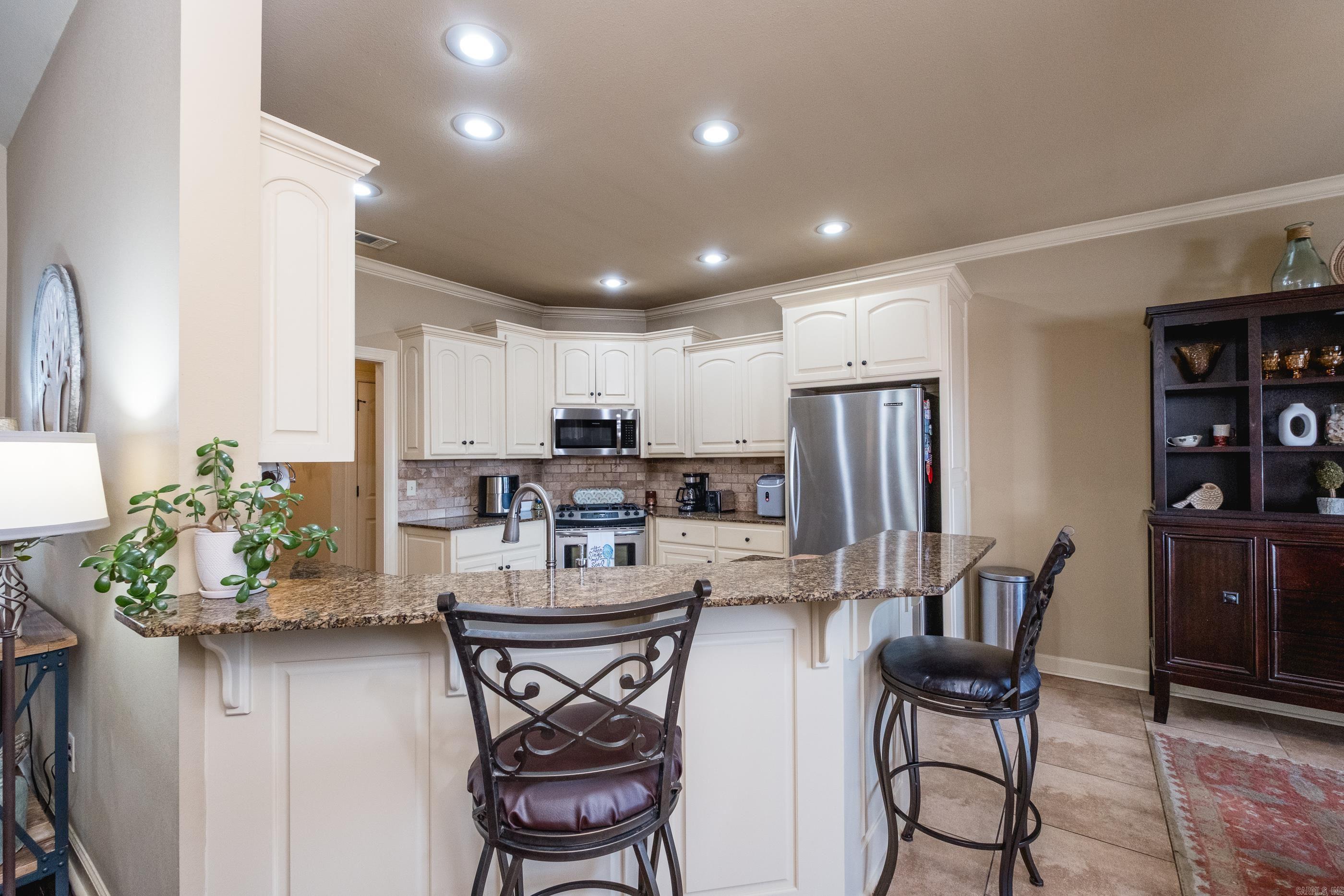 26 Epernay Cir Little Rock, AR 72223