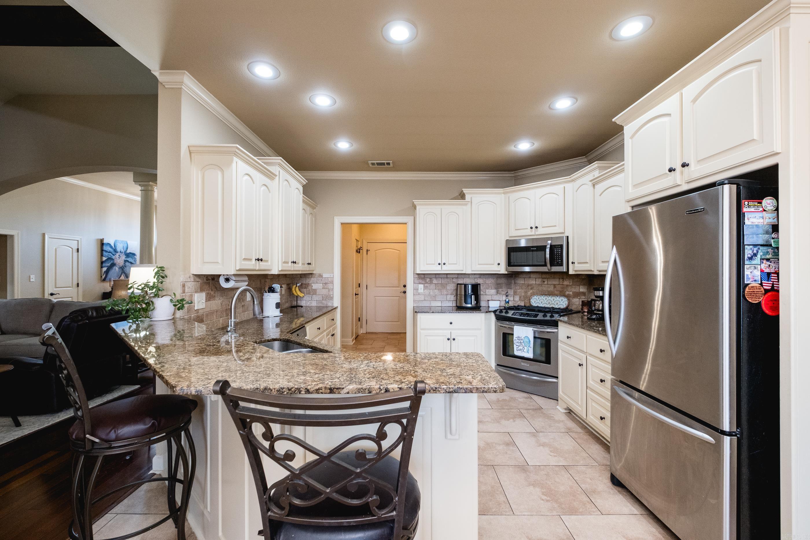 26 Epernay Cir Little Rock, AR 72223