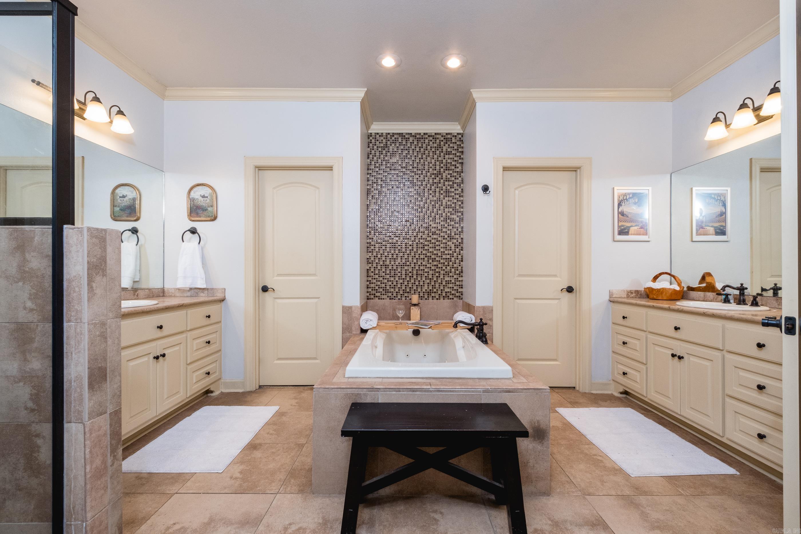 26 Epernay Cir Little Rock, AR 72223