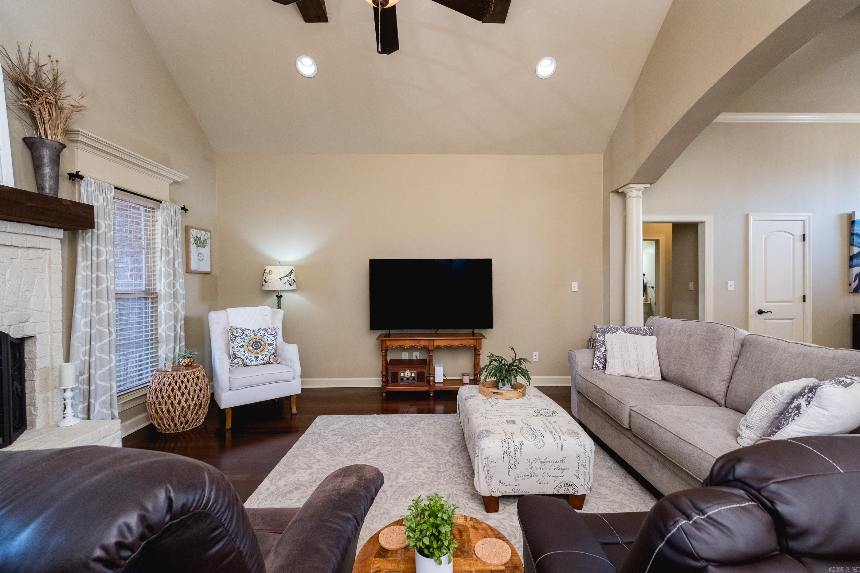 26 Epernay Cir Little Rock, AR 72223